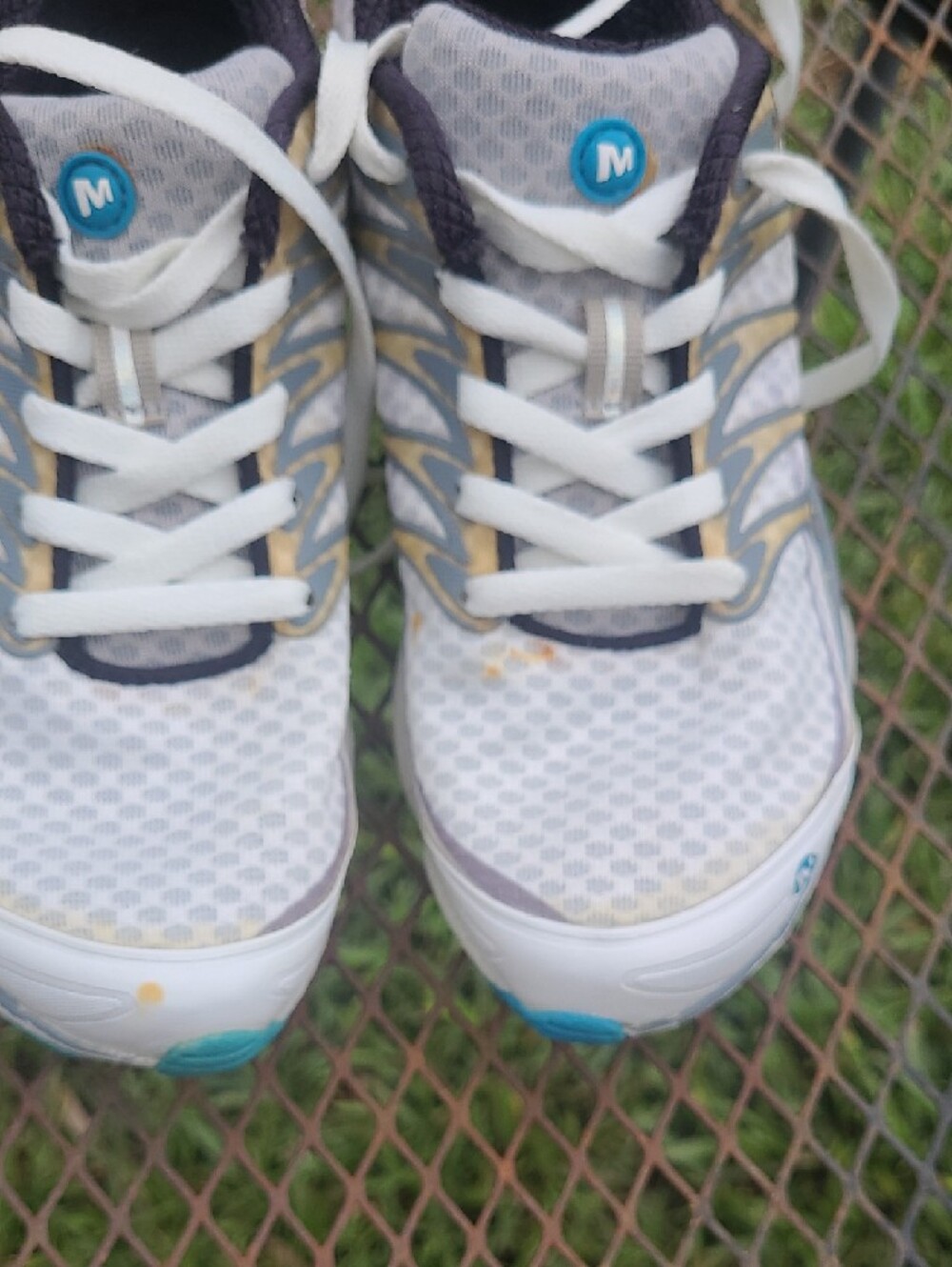 Merrell Lightweight Running Shoe - Picture 8 of 14